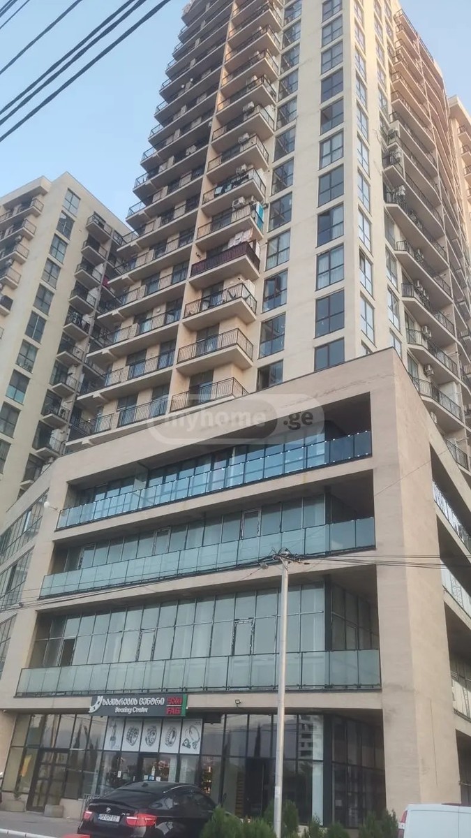 ვეფხისტყაოსნის ქ.  - 3 rooms