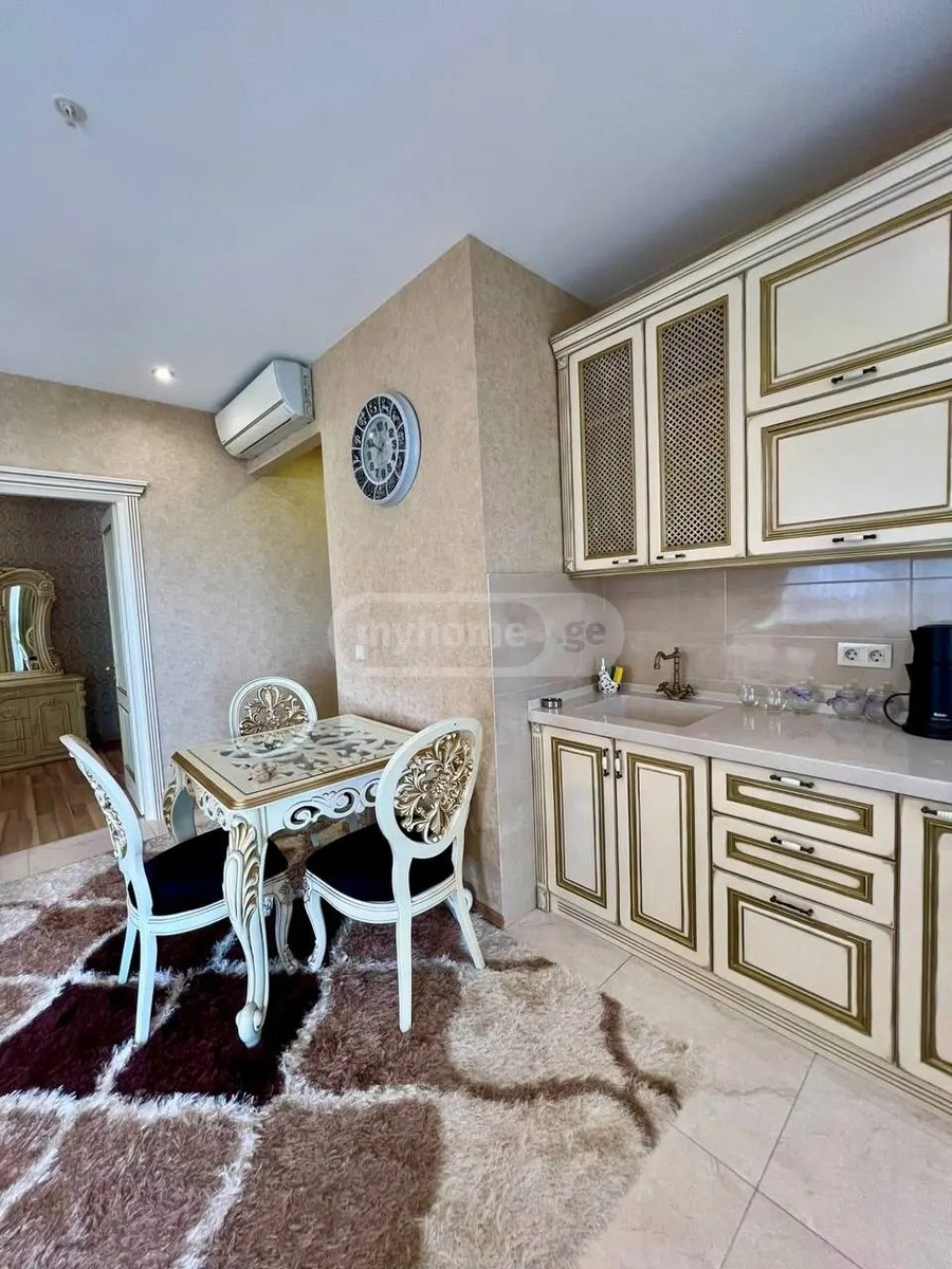 ნინოშვილის ე. ქ.  - 3 rooms