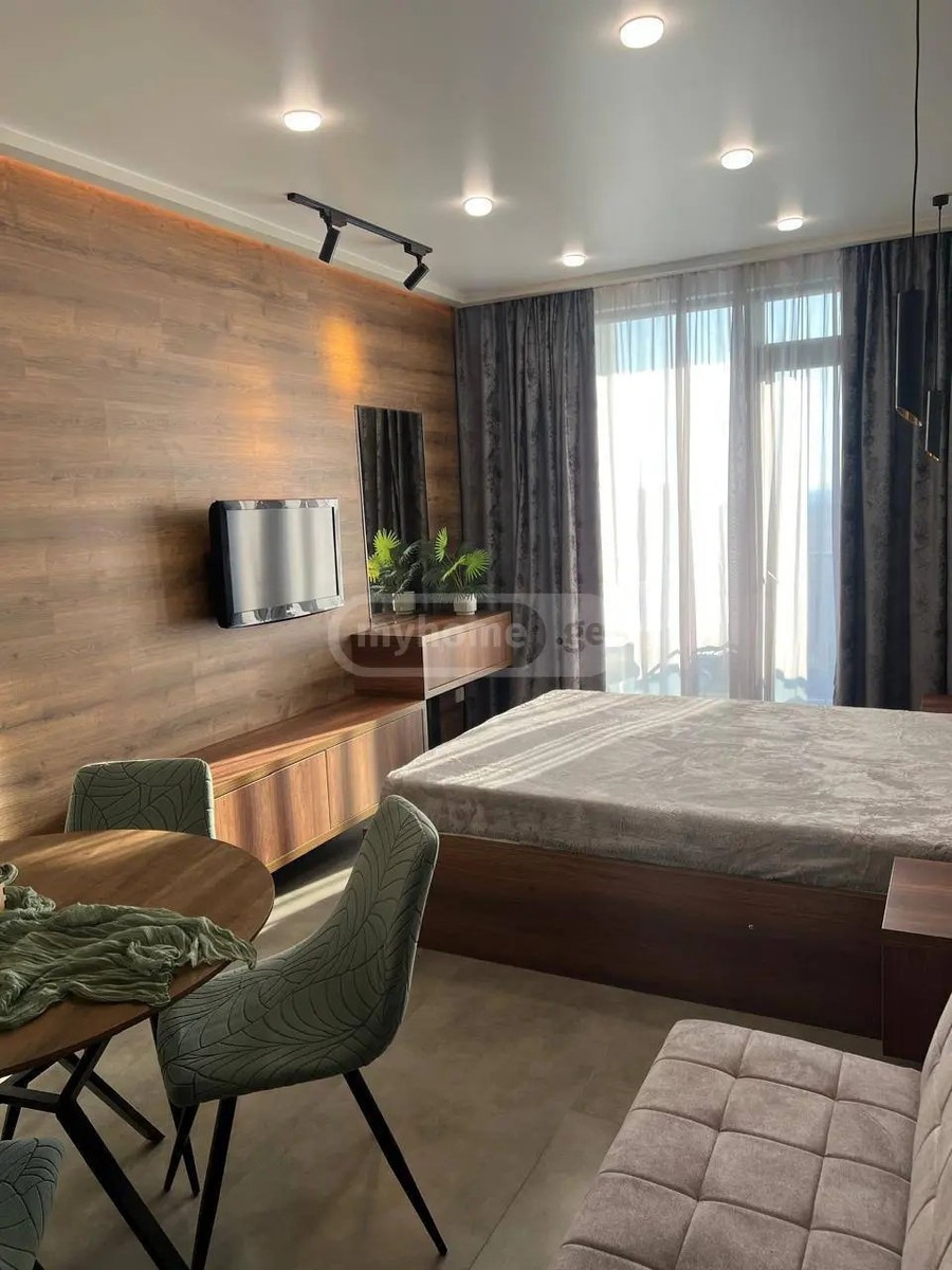 ლორთქიფანიძე გრ. ქ. 24 - 1 rooms