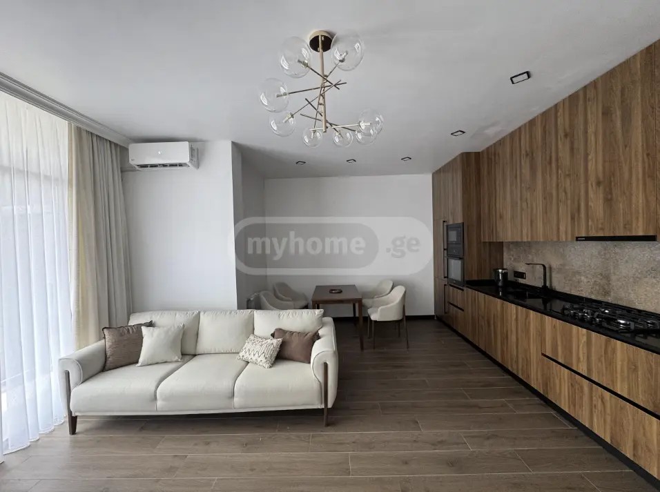 ანგისის 3 ჩიხი 8 - 3 rooms