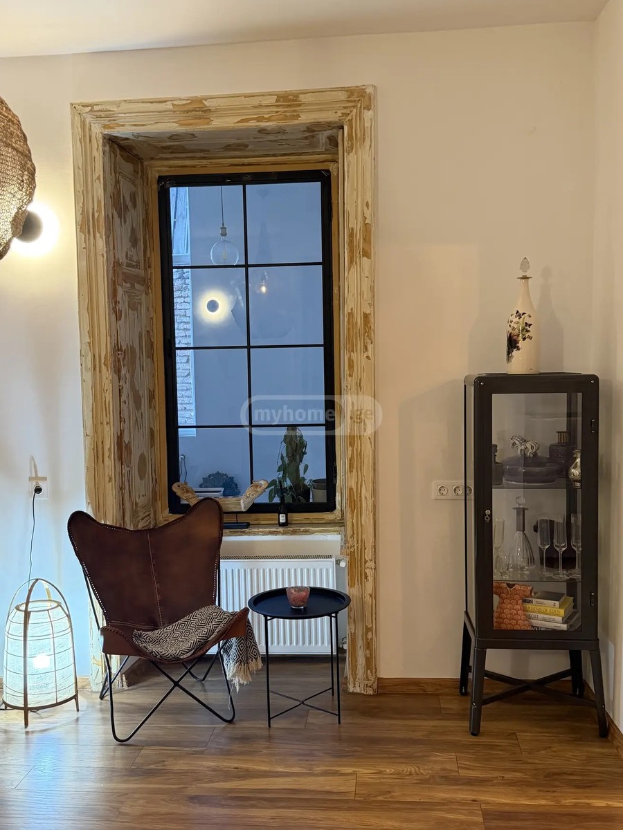 ინგოროყვა პ. ქ. 25 - 4 rooms