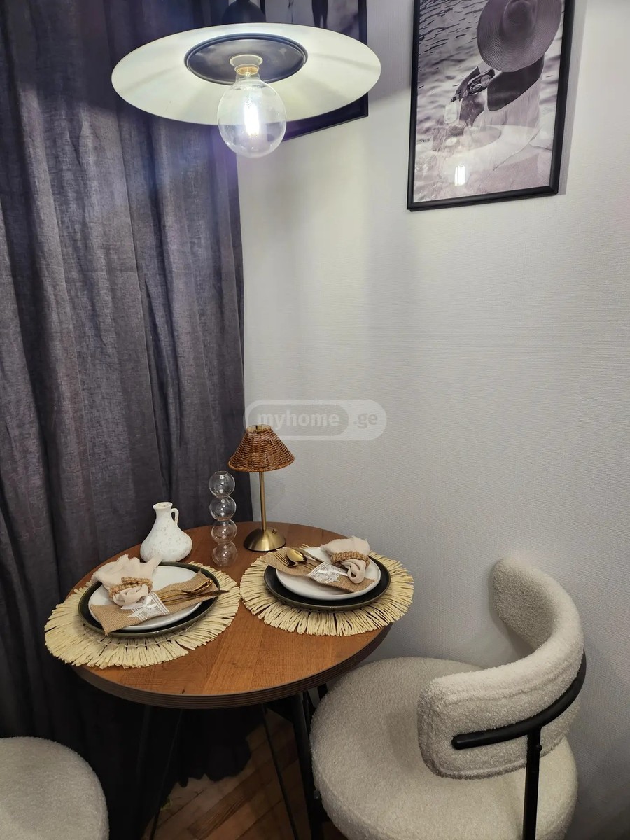 ფანასკერტელ-ციციშვილის ქ.  - 2 rooms