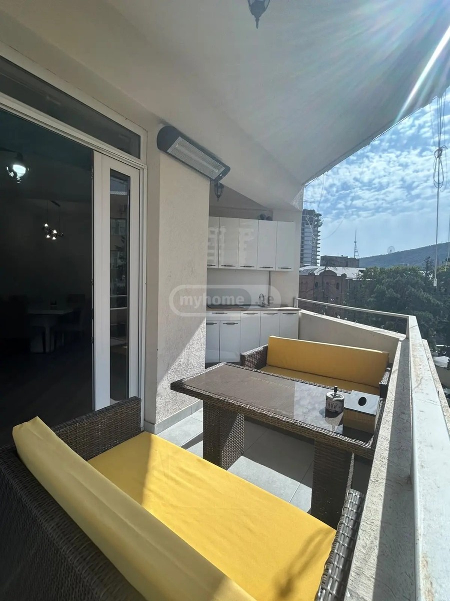 ჭავჭავაძე ი. გამზირი  - 4 rooms