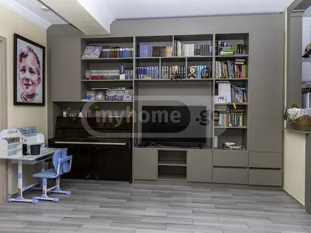 დემეტრე თავდადებულის ქ. 50 - 3 rooms