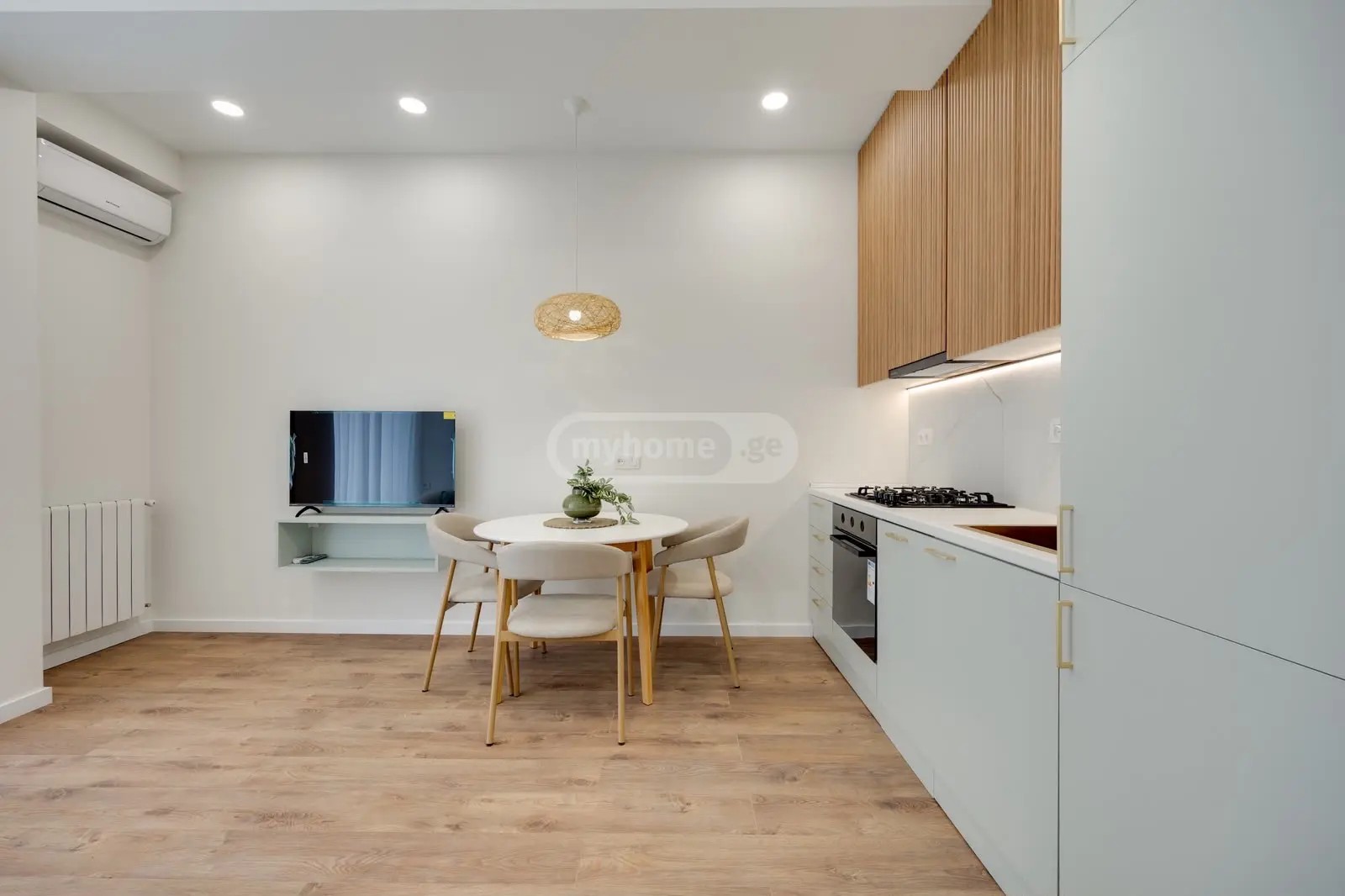 დავარის ქ. 54 - 2 rooms