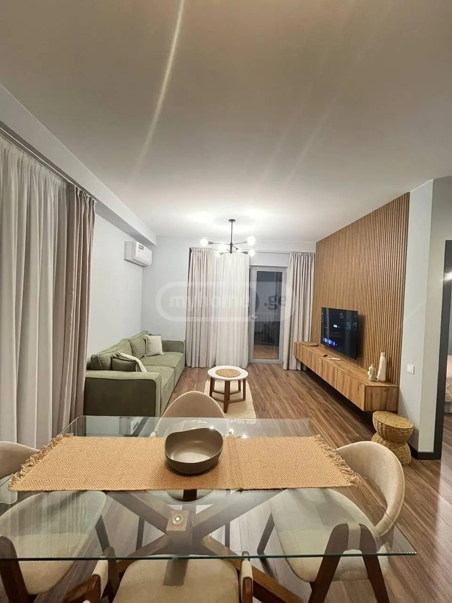 მარშალ გელოვანის გამზ.  - 3 rooms