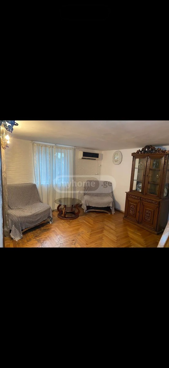 ვაჟა-ფშაველას ქ. 12 - 3 rooms