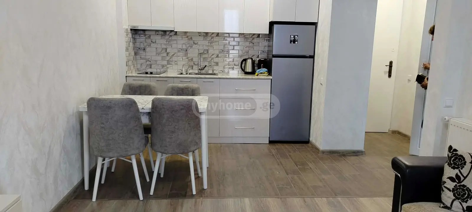 ვაჟა-ფშაველას ქ. 100 - 2 rooms