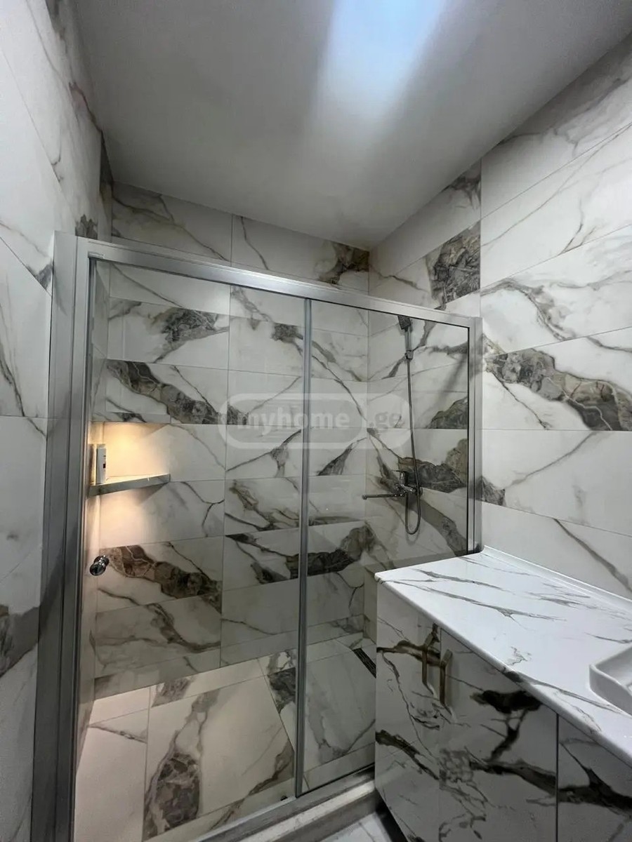 ანგისის 3 ჩიხი 8 - 2 rooms