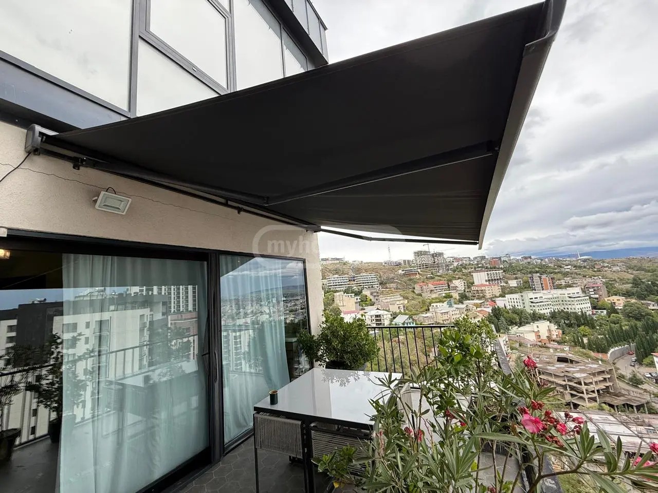 გამრეკელი ი. ქ. 19 - 4 rooms