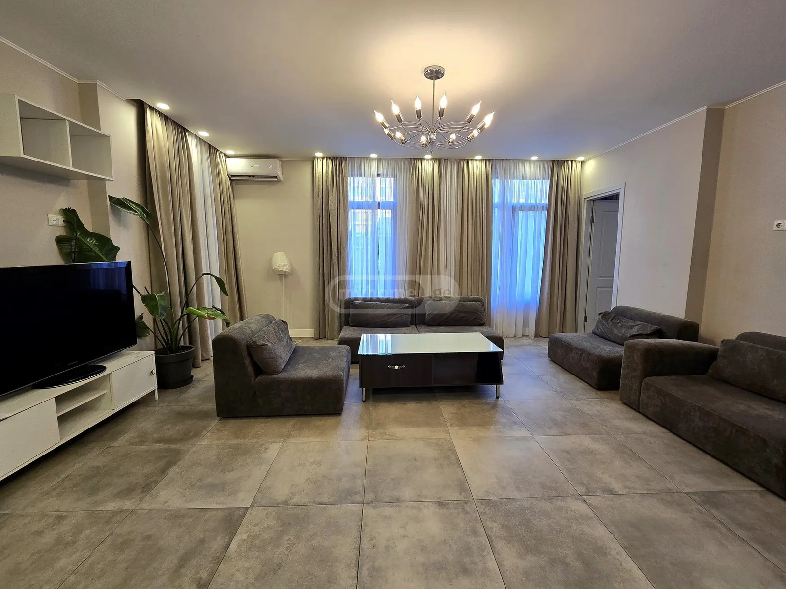 კლდიაშვილი დ. ქ.  - 4 rooms