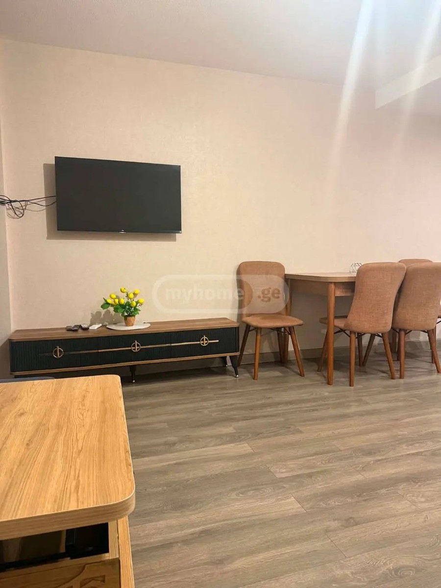 ადლიის ქ. 1 - 3 rooms