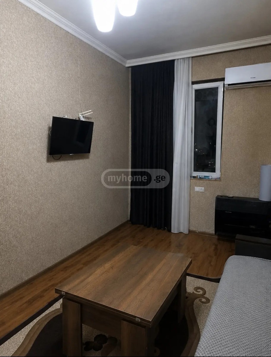 აღმაშენებლის გამზ. 112 - 2 rooms