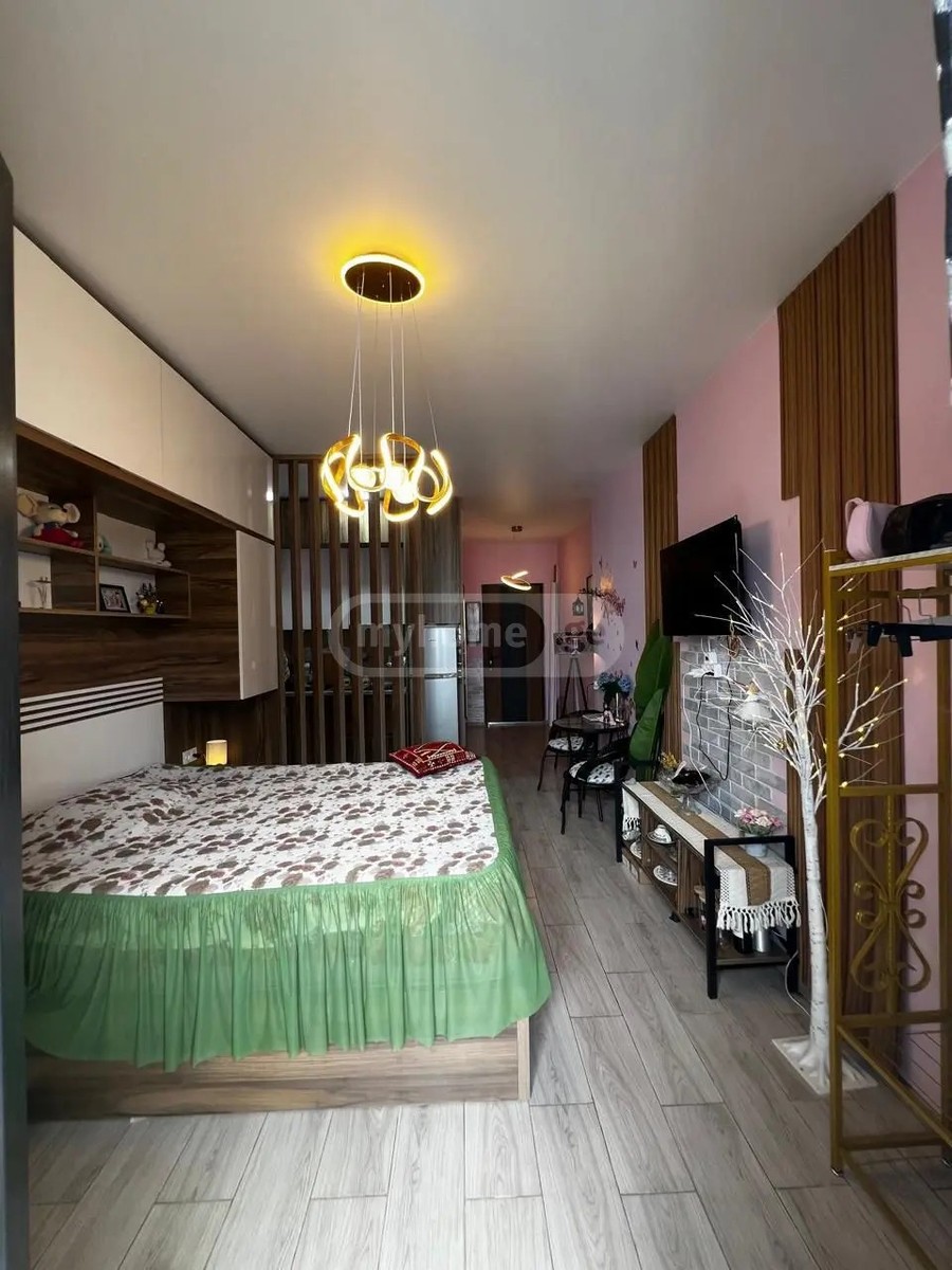 ანგისის 3 ჩიხი 8 - 1 rooms