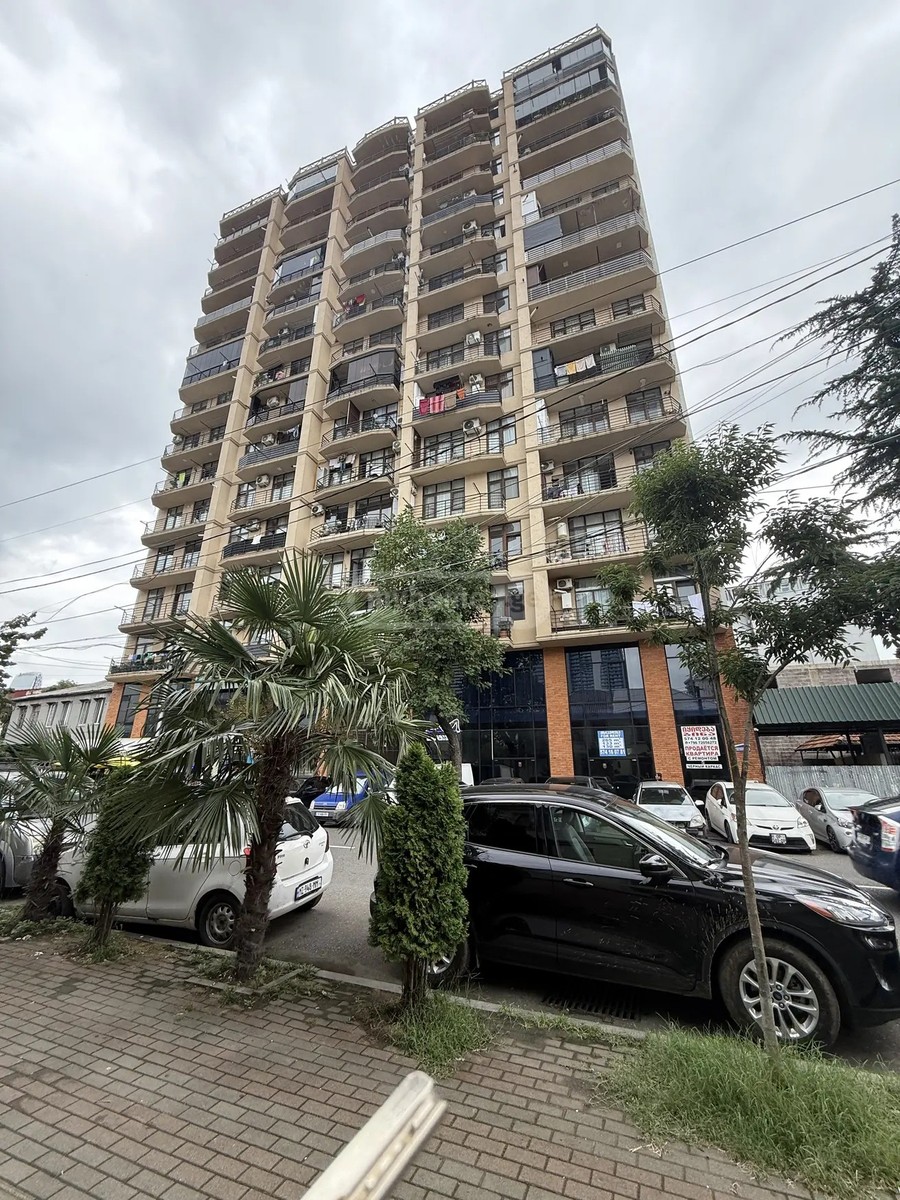 ჯავახიშვილის ქ. 23 - 3 rooms
