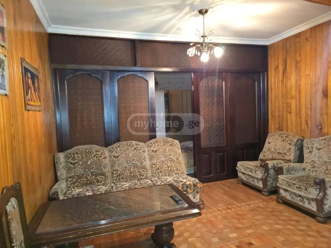 აღმაშენებლის ქ. 18 - 4 rooms
