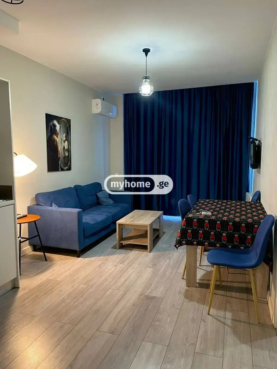 ანგისის 3 ჩიხი 10 - 3 rooms