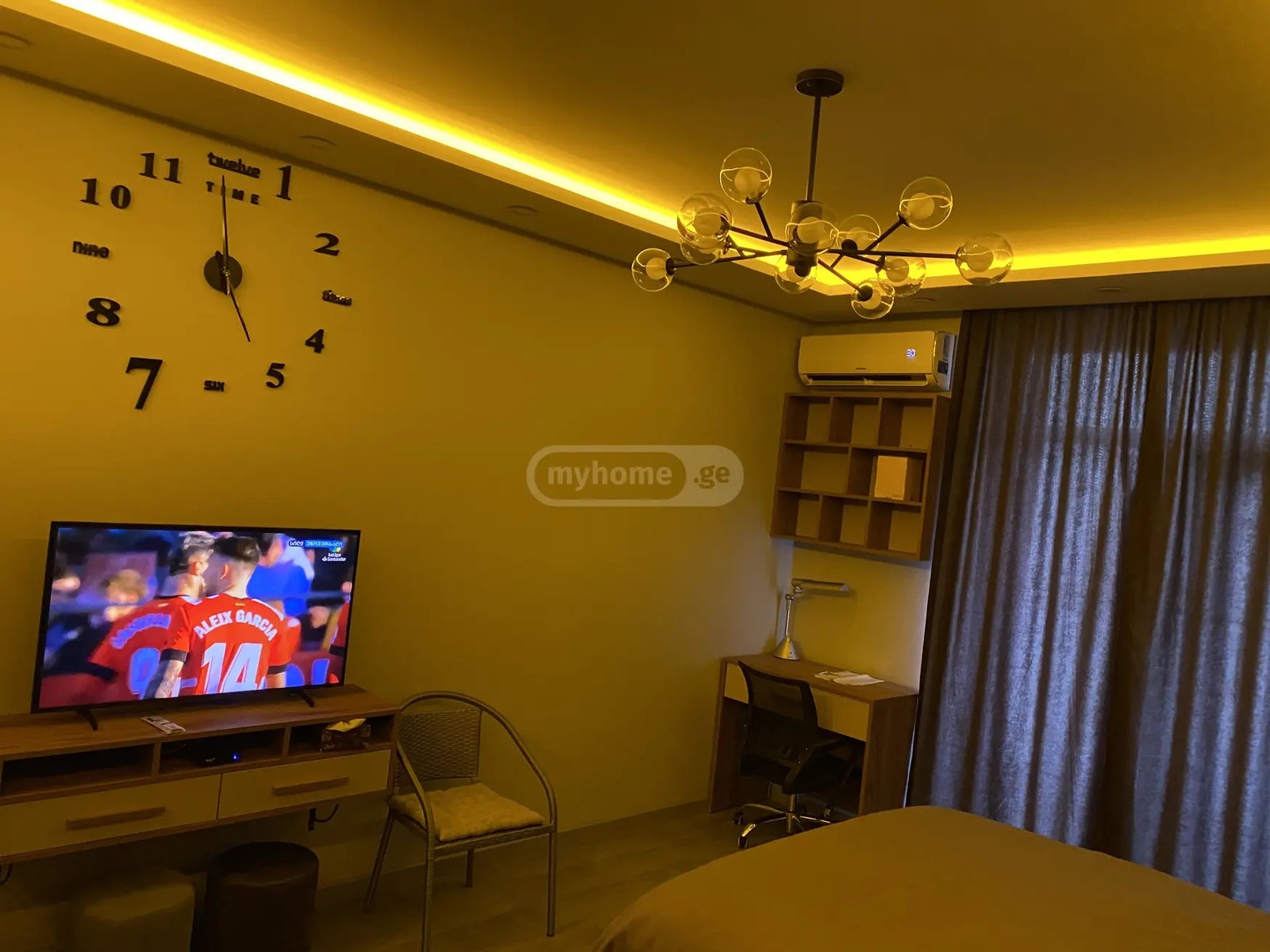 ფიროსმანი ნ. ქ. 17 - 1 rooms