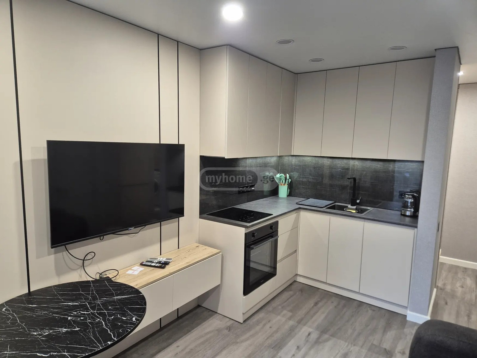 ნიჟარაძე რ. ქუჩა 20 - 2 rooms