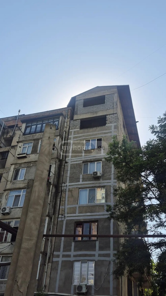 ცინცაძე ვ. ქ. 56 - 0 rooms