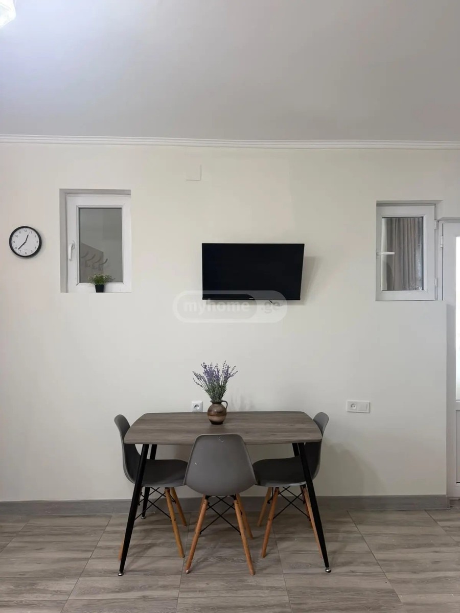 ანგისის ქ.  - 1 rooms