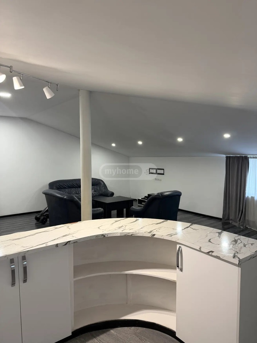 ყაზბეგის გამზ. 51 - 4 rooms