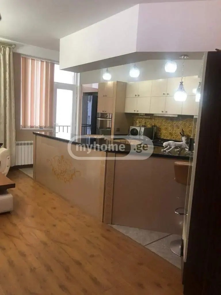 ვაჟა-ფშაველას გამზირი  - 4 rooms