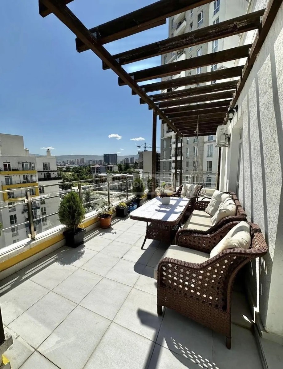 ბობ უოლშის ქუჩა 32ბ - 4 rooms