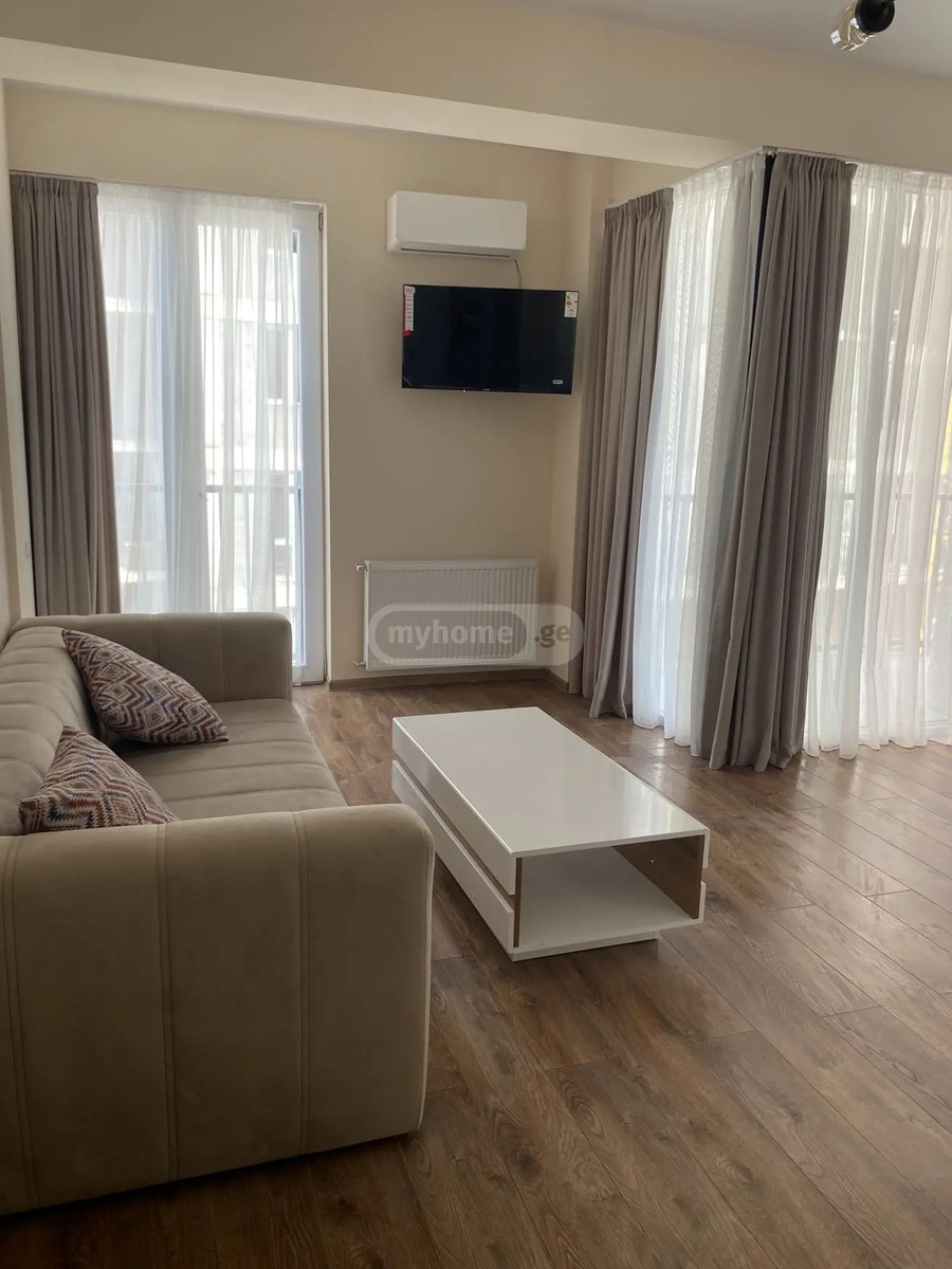 ლაისტი ა. ქ. 1 - 2 rooms