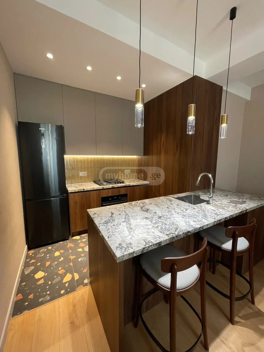ბაქრაძე დ. ქ. 6ა - 3 rooms