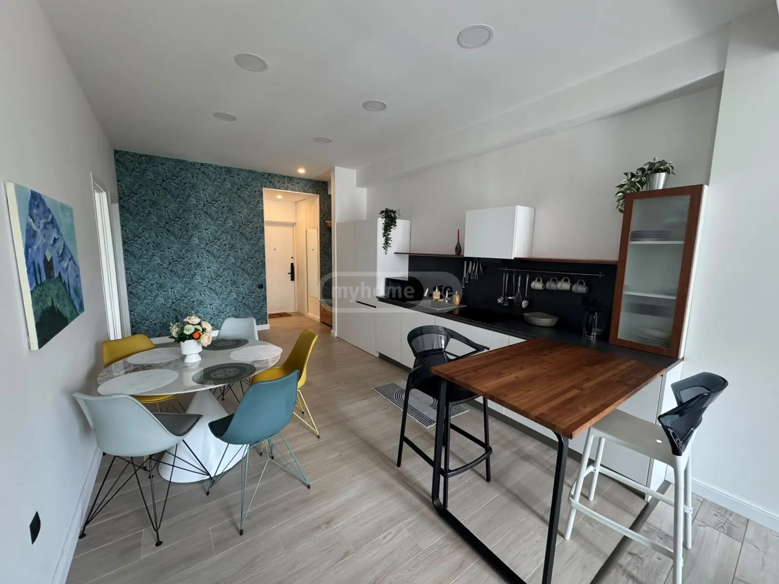 კვერნაძე ბ. ქ. 33 - 3 rooms
