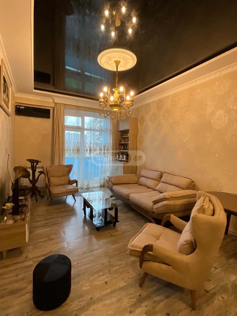 ხიზაბავრას ქ. 8 - 2 rooms