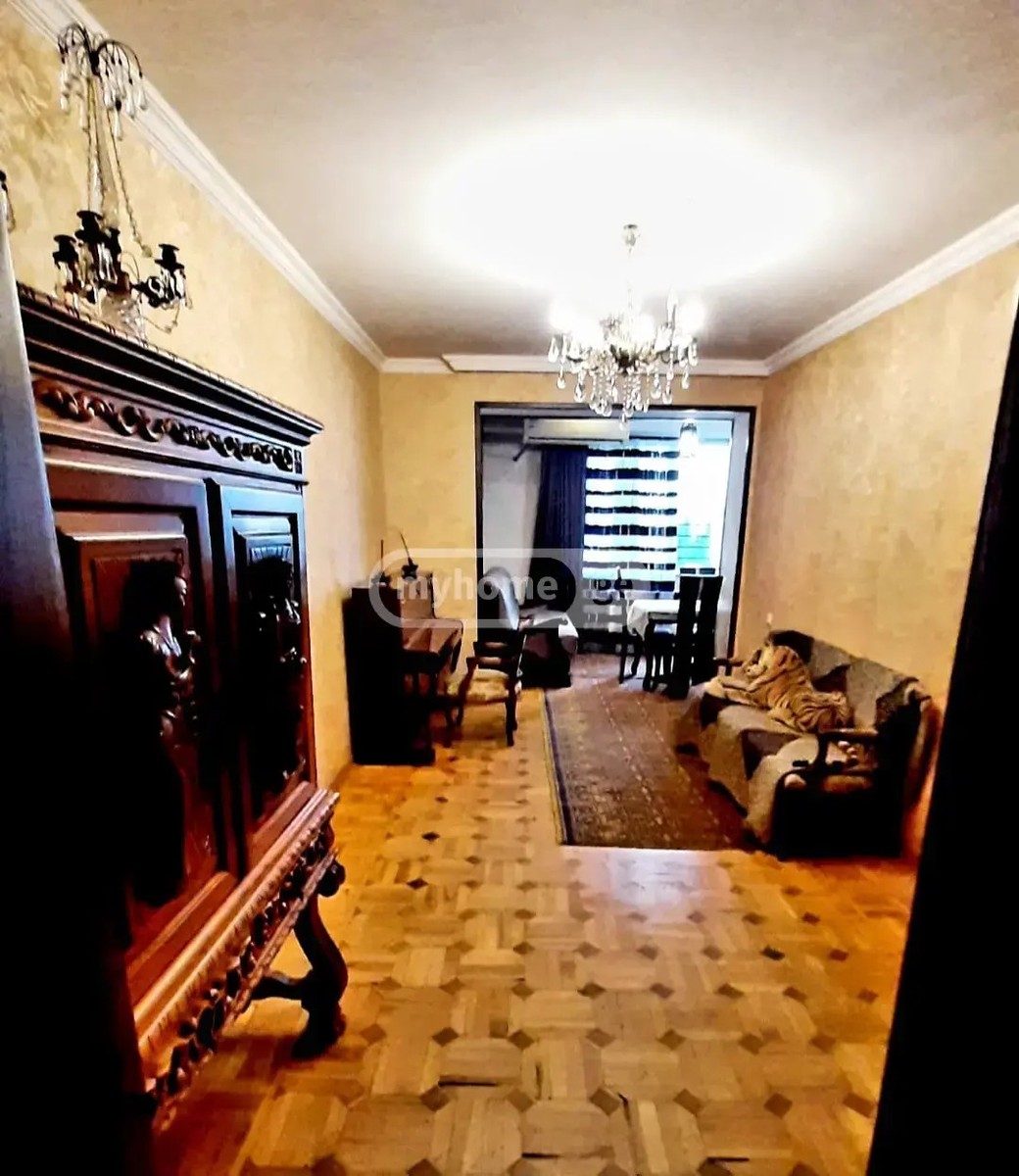 გამსახურდია ზ. ქუჩა 30 - 3 rooms