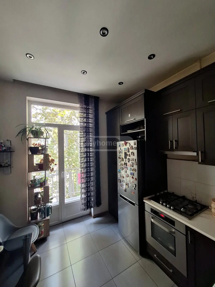 პეკინის გამზ. 35 - 2 rooms