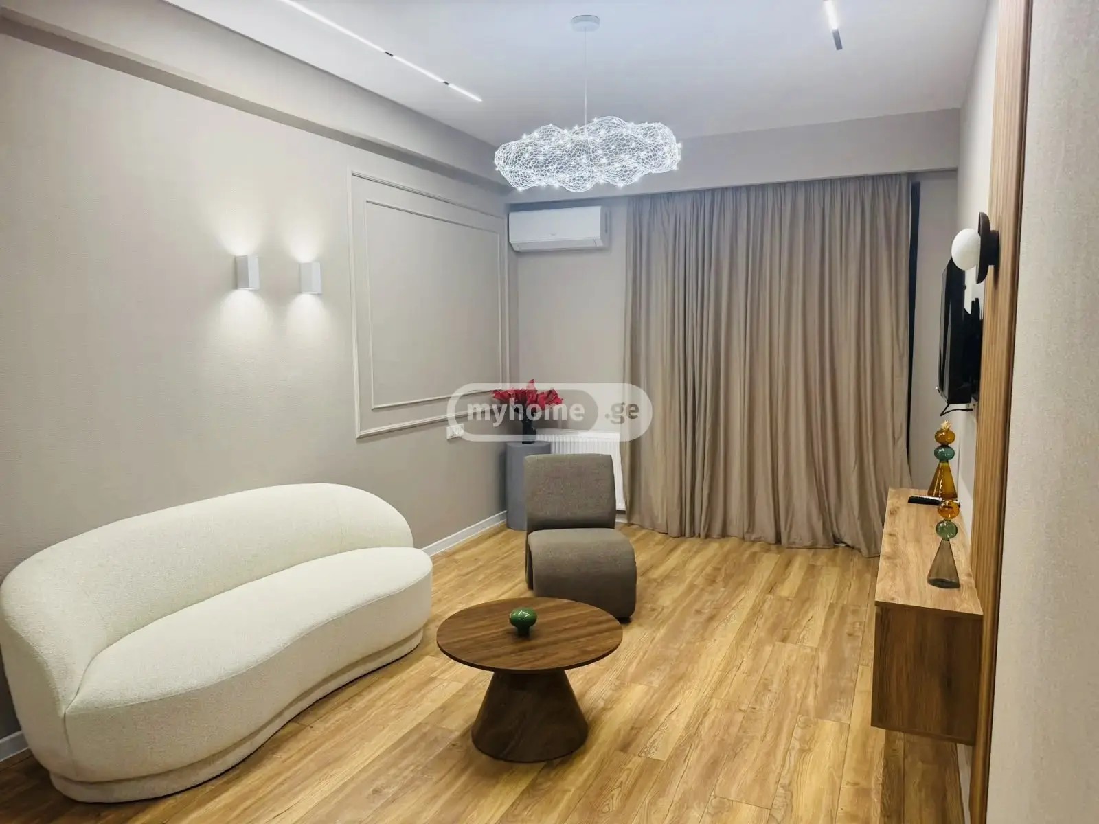 ნუცუბიძის ქ.  125 - 2 rooms