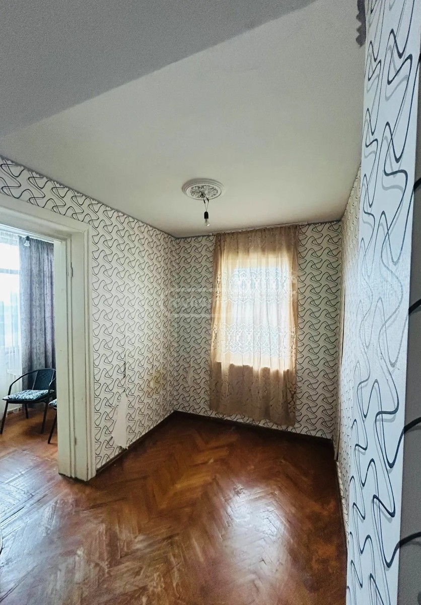 რუსთაველის შეს. 139 - 6 rooms