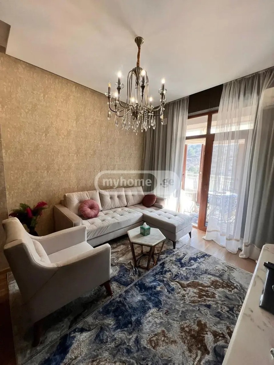 ჭავჭავაძე ი. გამზირი 83 - 2 rooms