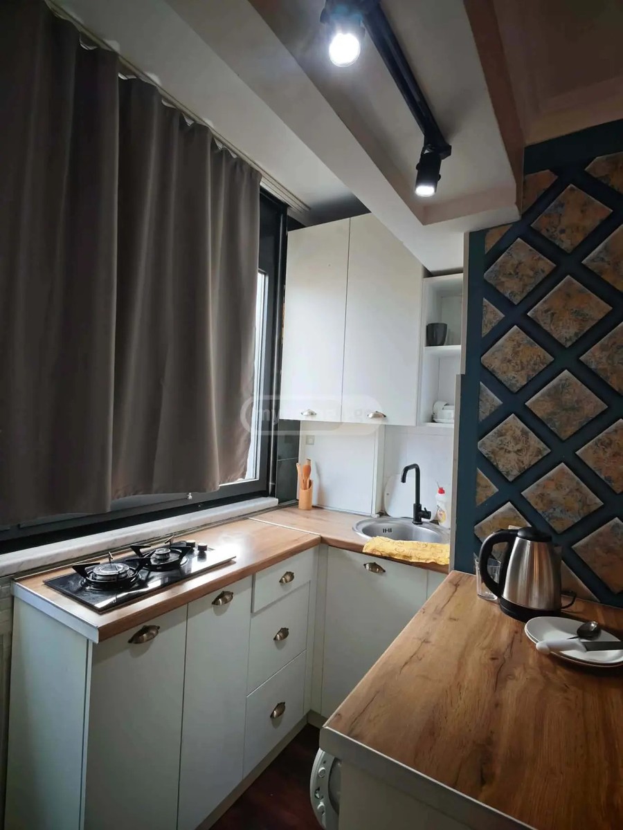ბროსე მ. ქ. 5 - 1 rooms