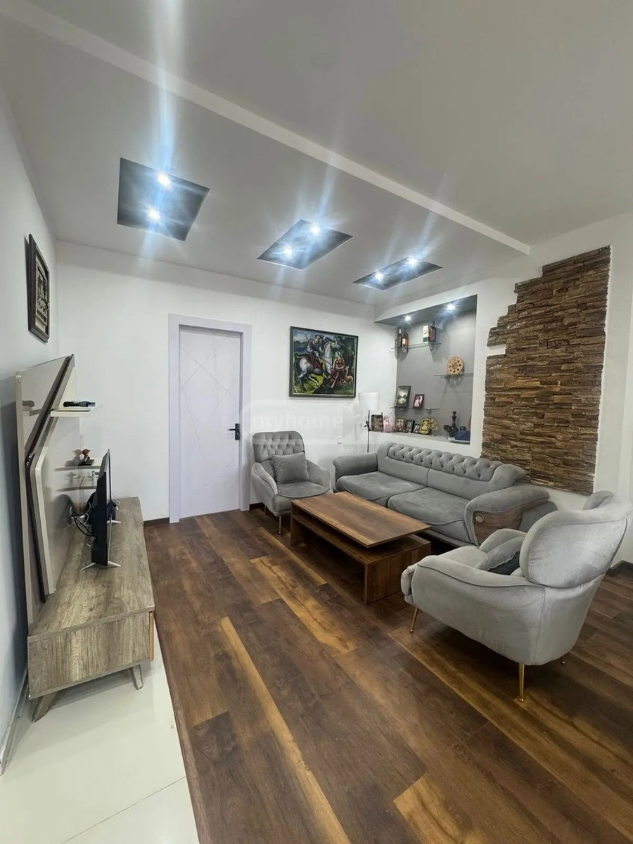 ლერმონტოვი მ. ქუჩა 72 - 3 rooms