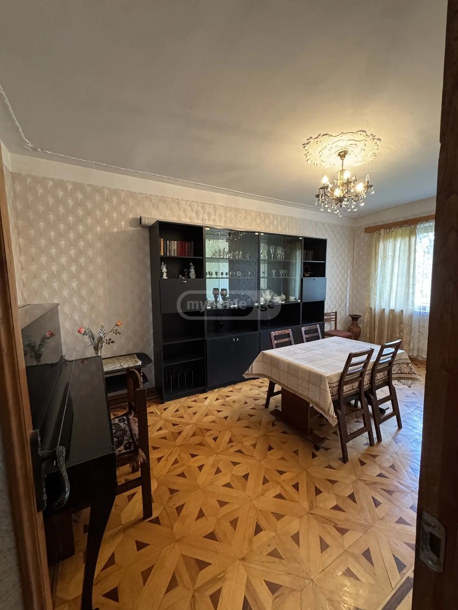 ხარებავას ქ. 7 - 3 rooms