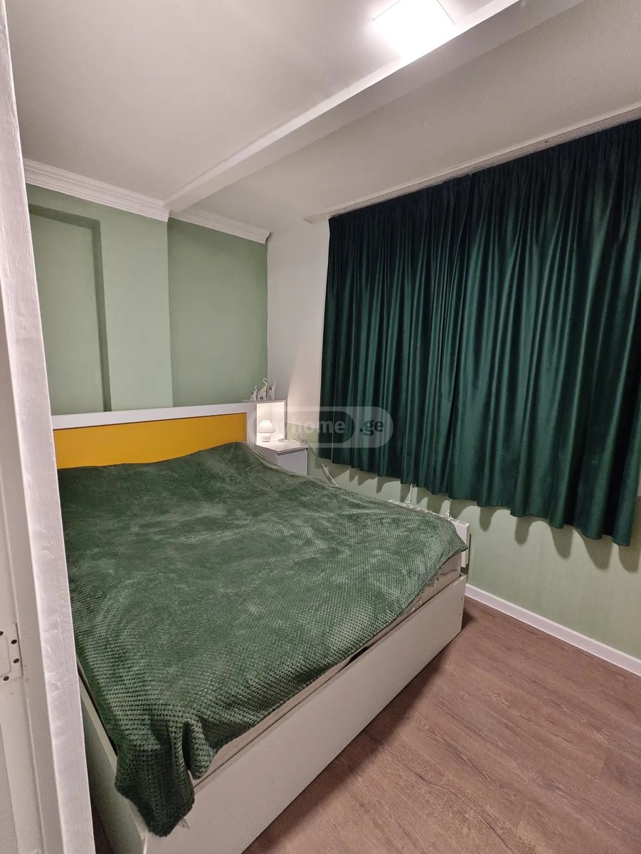 კუპრაძე ვ. ქ.  - 3 rooms