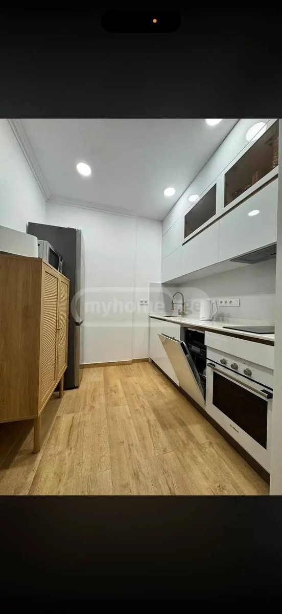 ანგისის 3 ჩიხი 8 - 2 rooms