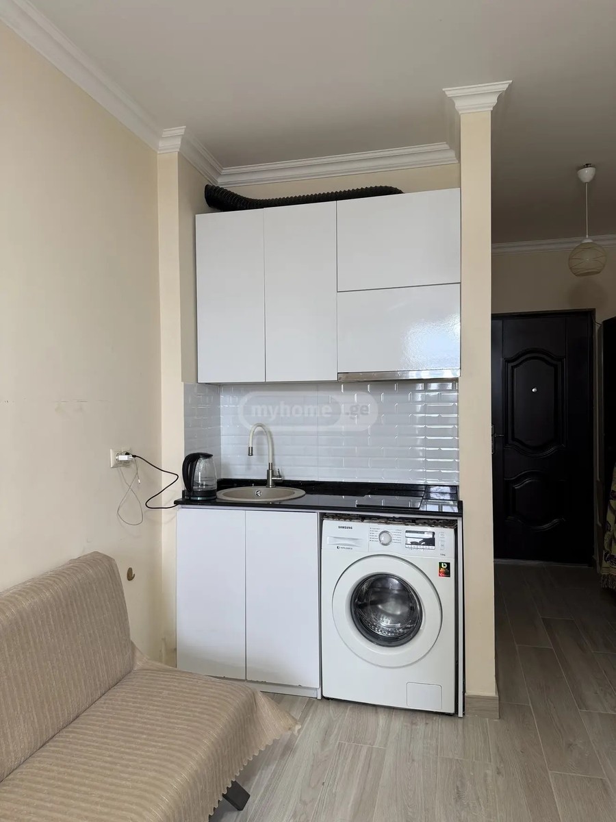 აბუსერიძე ტ. ქ. 53 - 1 rooms