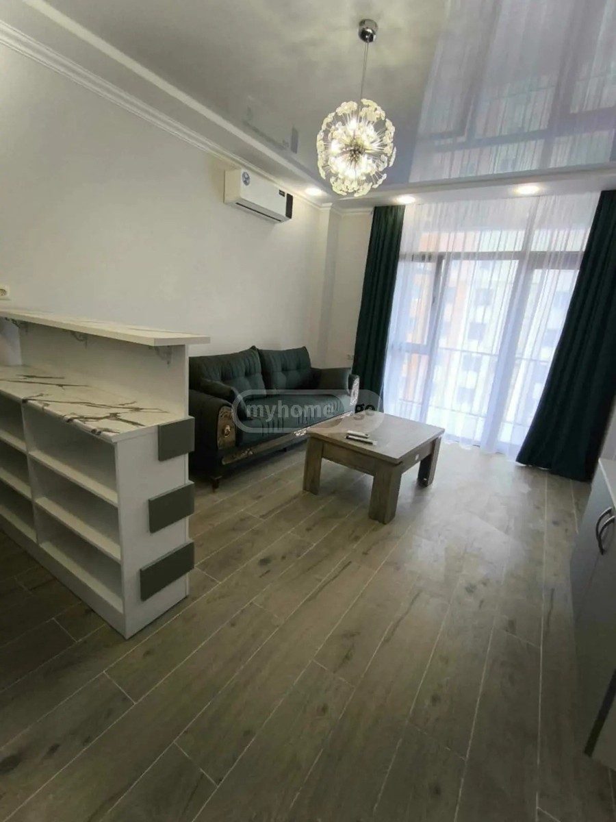 აღმაშენებლის ქ. 13 - 3 rooms