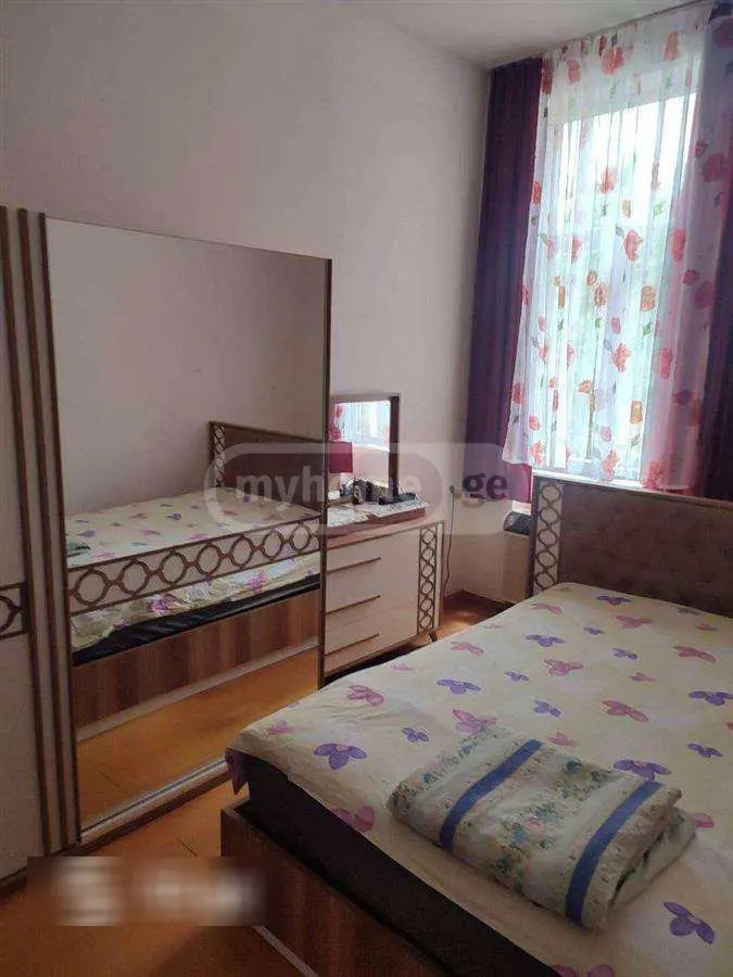 ჭავჭავაძის გამზ. 58 - 2 rooms