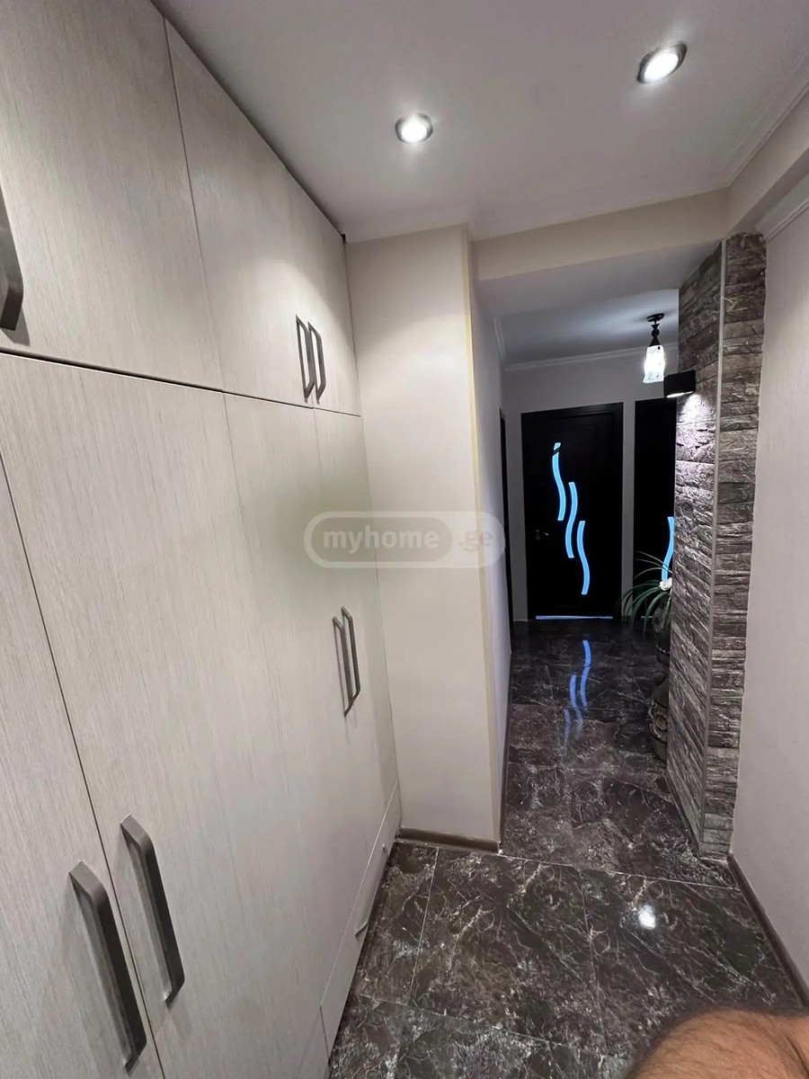 პ. დათუაშვილის ქ. 21 - 2 rooms