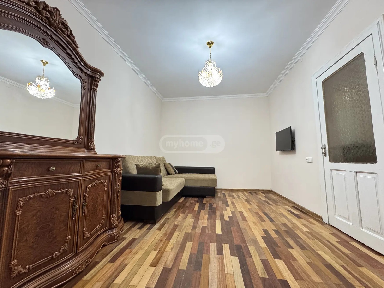 ბუხაიძის ქ.  - 3 rooms