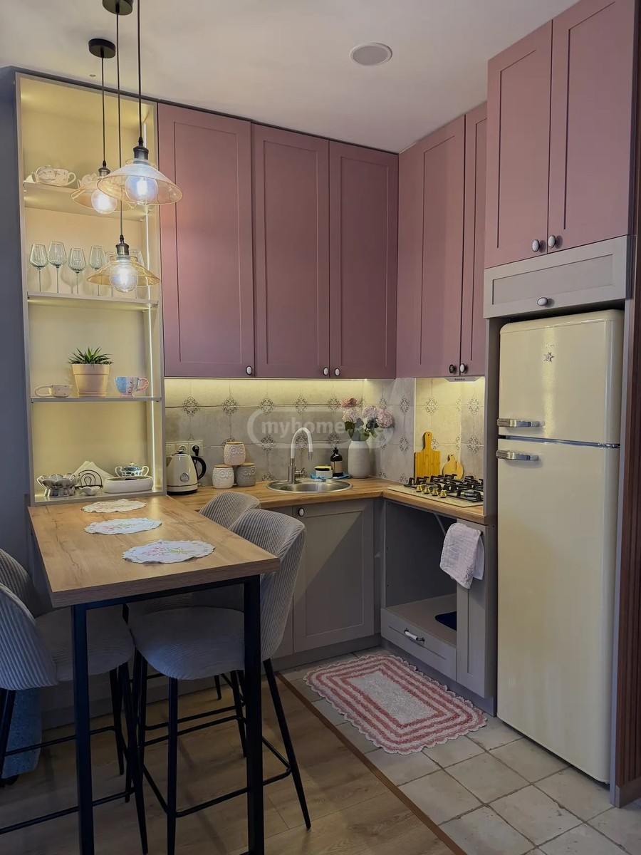 აბუსერიძე ტ. ქ. 21 - 2 rooms