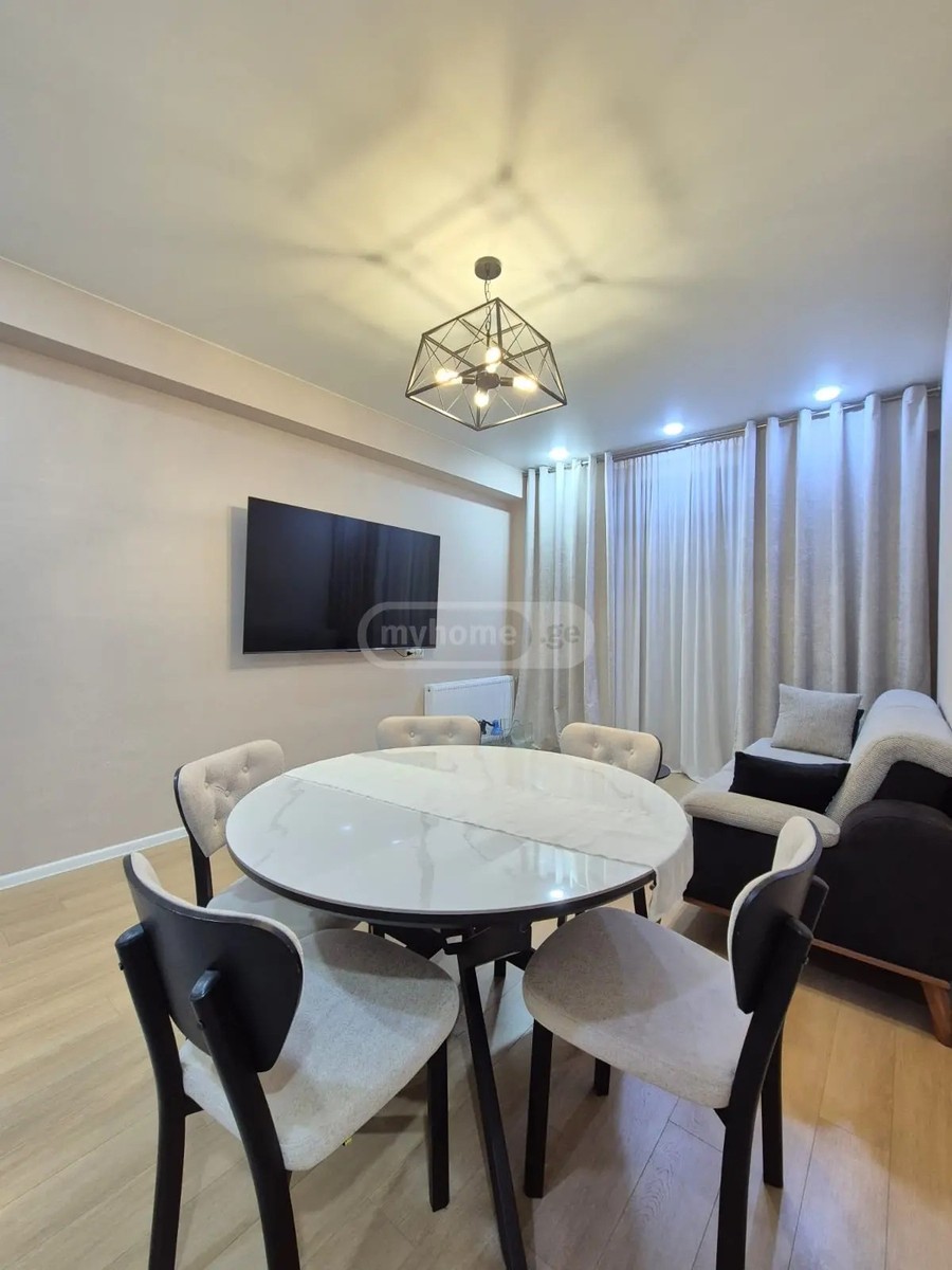 ნინო აბაშიძე-ორბელიანის ქუჩა 72 - 3 rooms
