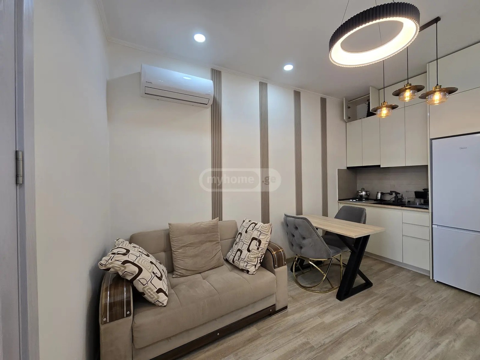 ფარნავაზ მეფის ქ. 180 - 2 rooms